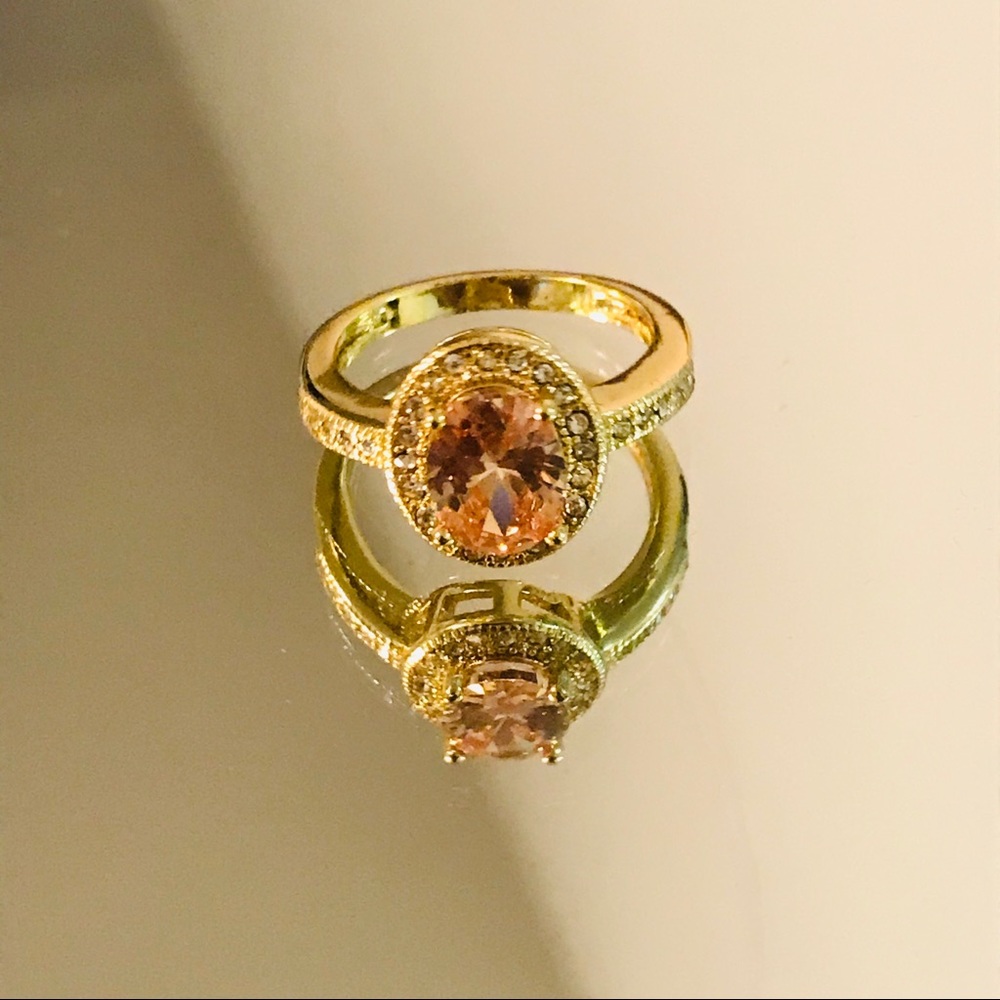 Oval Ring